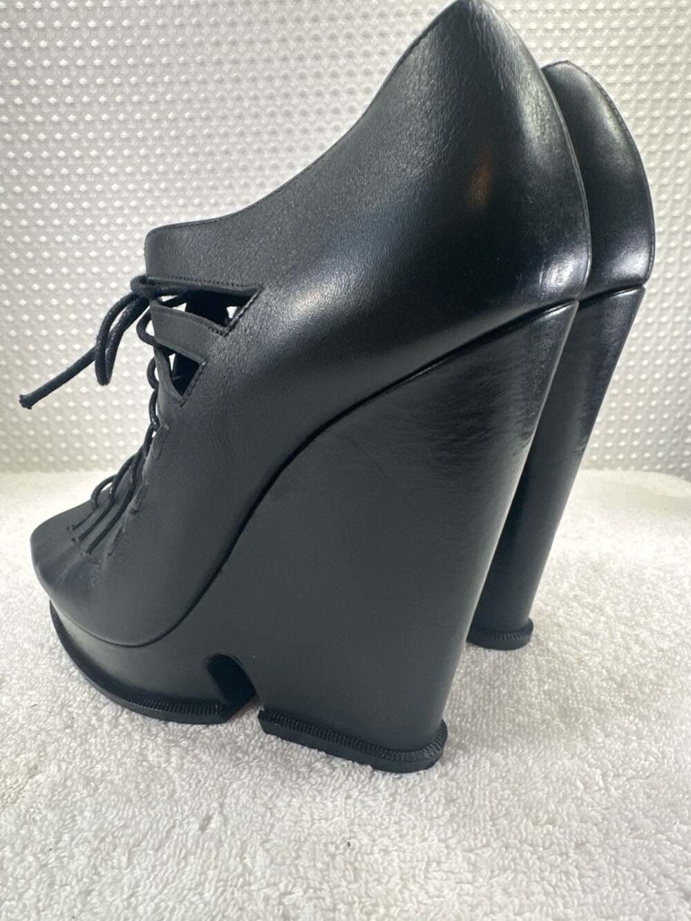Yves Saint Laurent Hortense Black Leather Platform Wedge Sandals - Picture 6 of 12